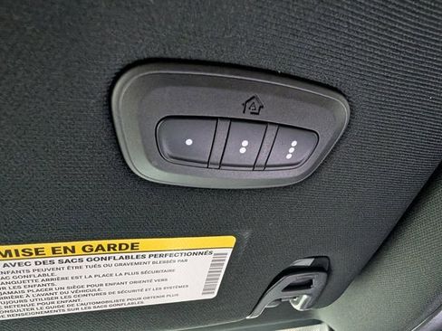 Used 2025 RAM 2500 Laramie w/ Night Edition image 27