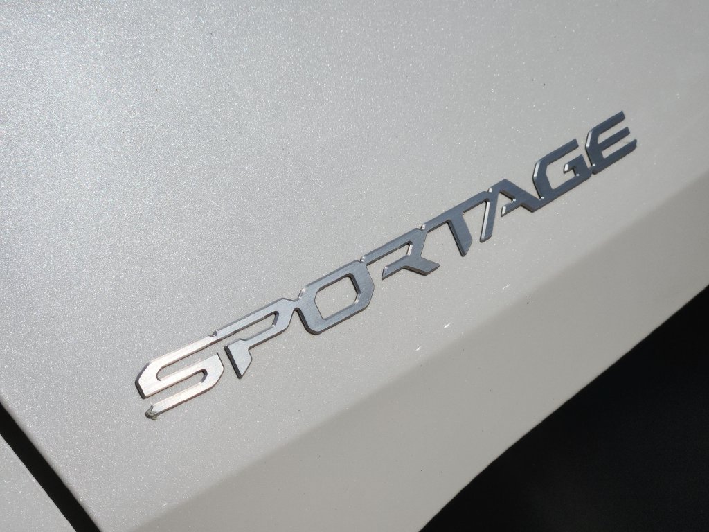 Certified 2024 Kia Sportage LX FWD image 21