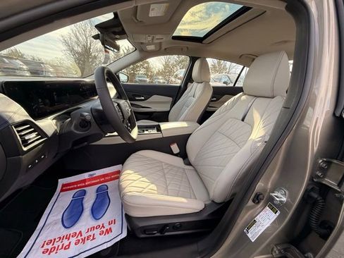 New 2026 Nissan Sentra SL w/ Floor Mat Package FWD image 12