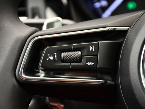 Certified 2026 Porsche Macan AWD/4WD image 27