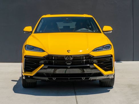 Used 2025 Lamborghini Urus SE AWD/4WD image 5