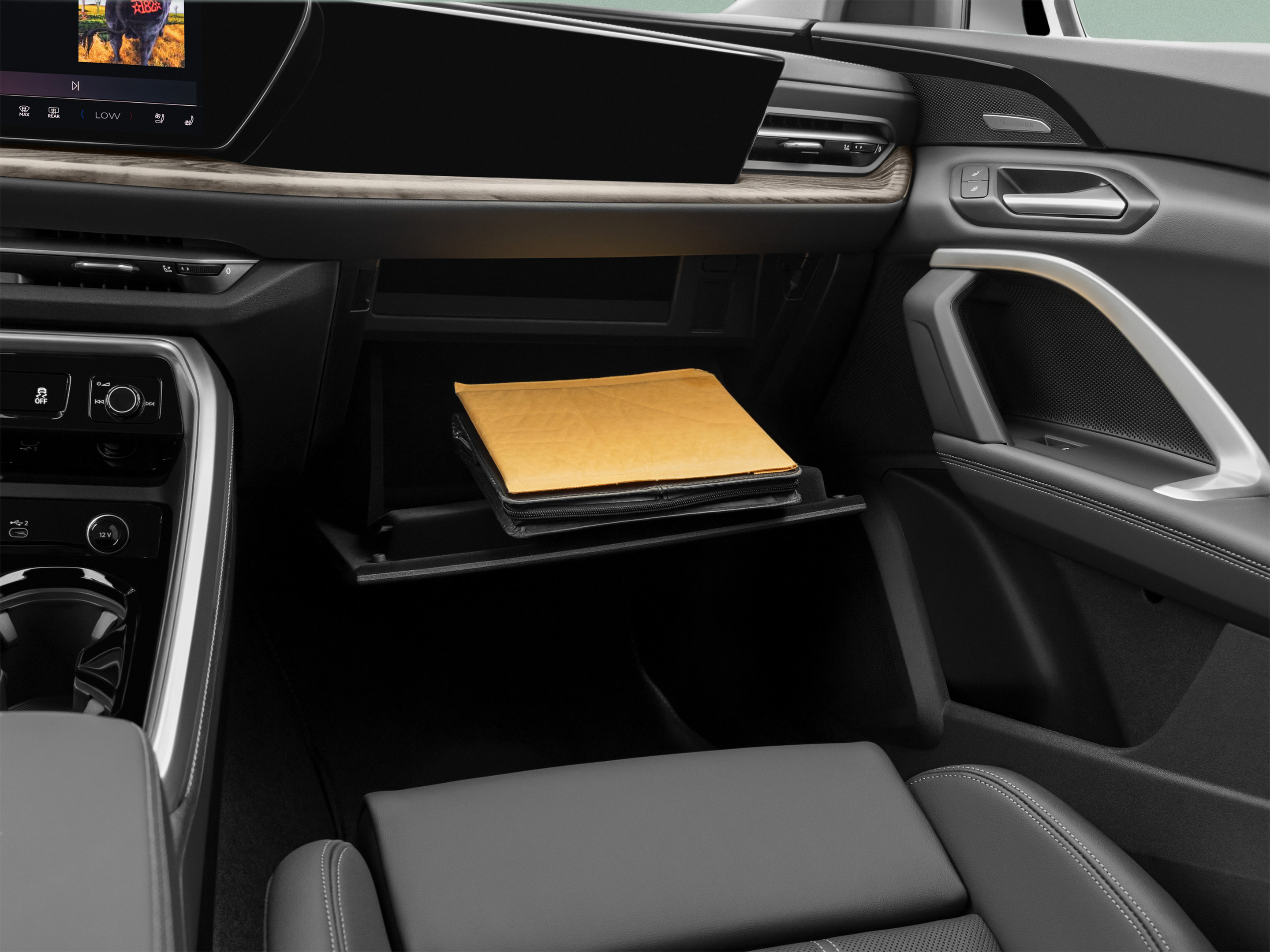 New 2025 Audi Q5 Premium w/ Premium Plus AWD/4WD image 41
