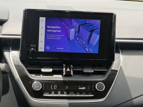 Used 2024 Toyota Corolla LE FWD image 15