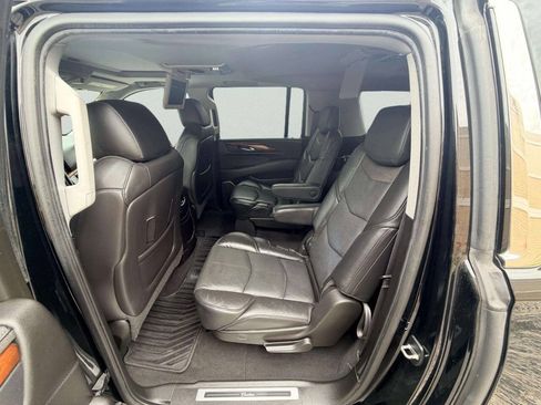 Used 2015 Cadillac Escalade ESV Premium AWD/4WD image 26