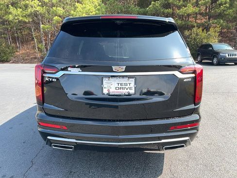 Used 2024 Cadillac XT6 Premium Luxury w/ Technology Package image 5