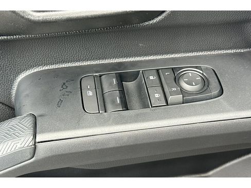 New 2026 Toyota Tacoma SR image 12