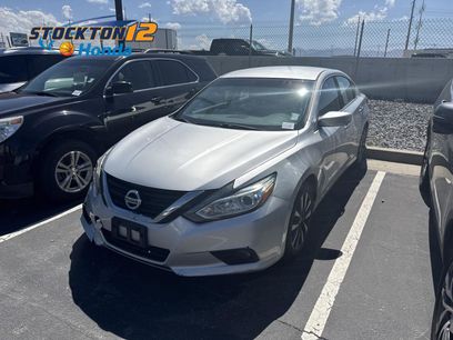 Used 2017 Nissan Altima 2.5 SV