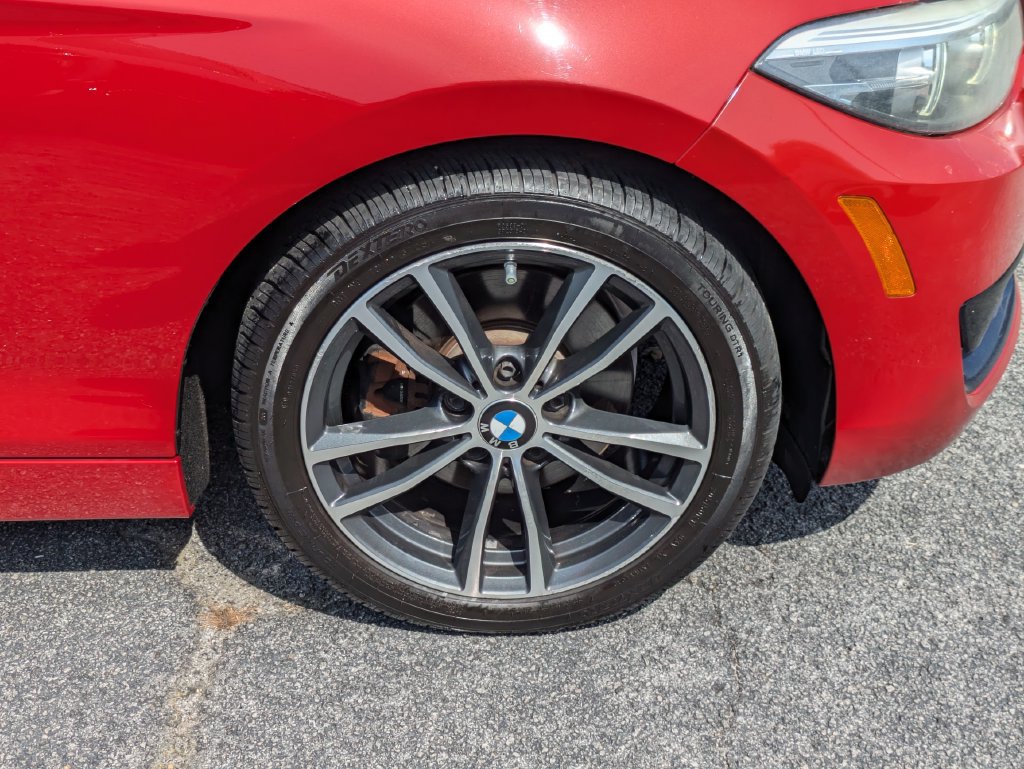 Used 2018 BMW 230i Convertible RWD image 10