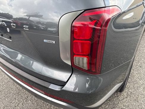 Used 2023 Hyundai Palisade Limited AWD/4WD image 37