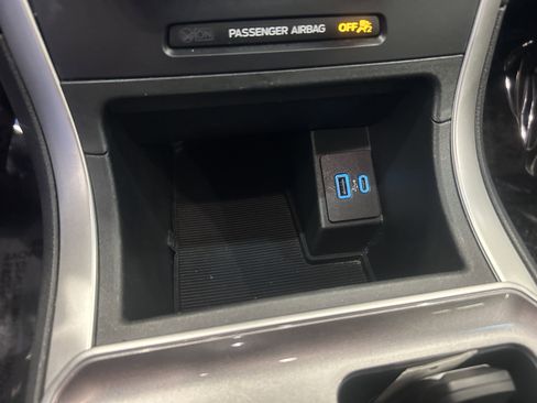 Certified 2024 Ford Edge SEL image 23