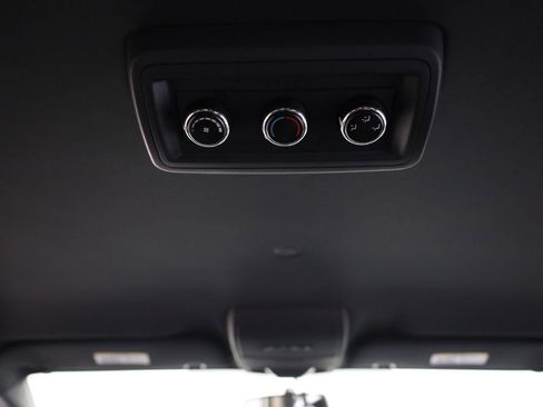 Used 2017 Dodge Grand Caravan SXT FWD image 30