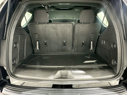 Used 2026 Chevrolet Tahoe LS w/ LPO, Dark Essentials Package RWD image 26