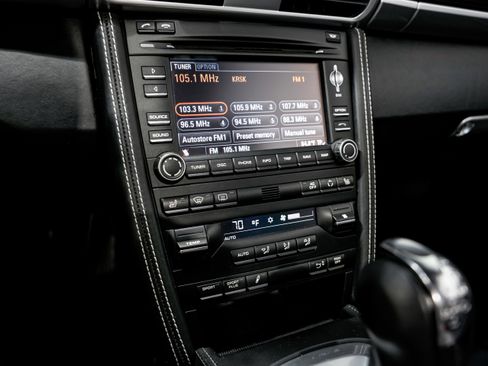 Used 2011 Porsche 911 Turbo S image 14