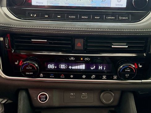 Used 2021 Nissan Rogue Platinum image 19