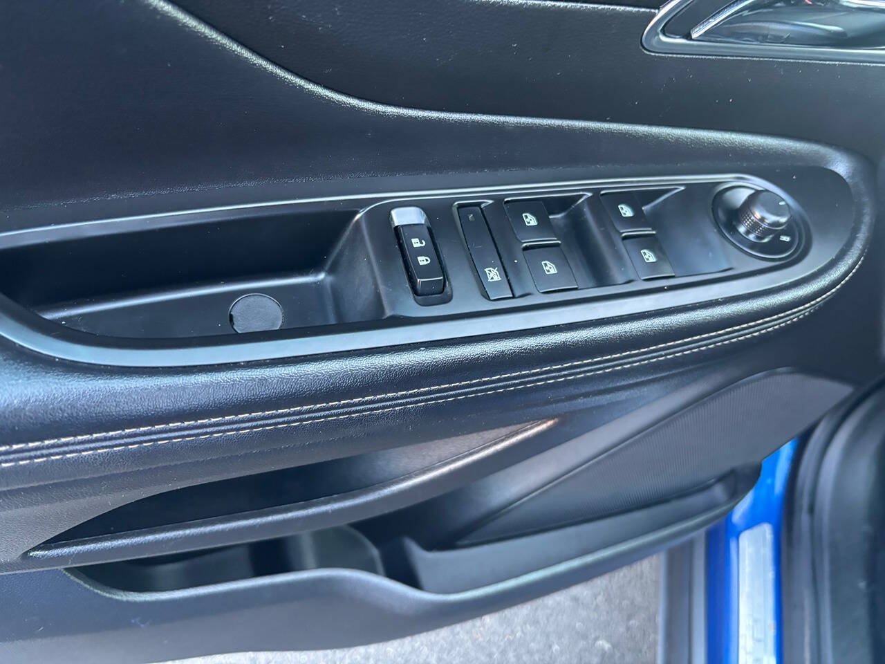 Used 2015 Buick Encore Convenience AWD/4WD image 15