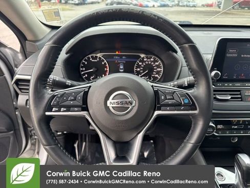 Used 2019 Nissan Altima 2.5 SV image 5