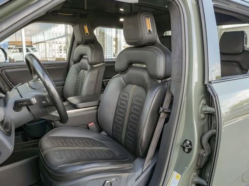 Used 2022 Rivian R1T Launch Edition image 41