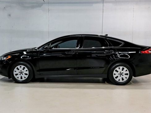 Used 2020 Ford Fusion S image 15