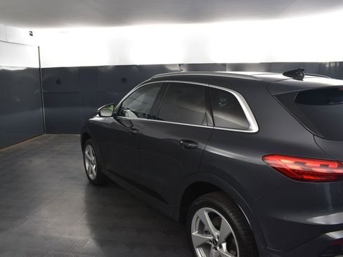 New 2025 Audi Q5 Premium Plus image 39