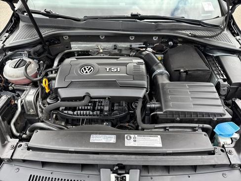 Used 2017 Volkswagen GTI Autobahn image 29