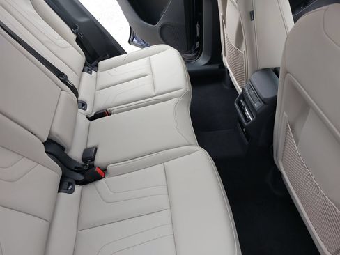 New 2026 Audi Q3 quattro 2.0T AWD/4WD image 11