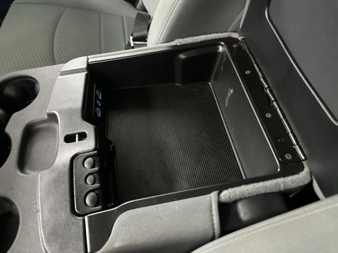Used 2019 RAM 1500 Tradesman w/ Tradesman SXT Package AWD/4WD image 46