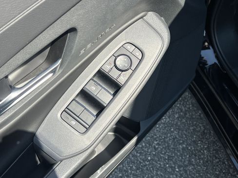 New 2026 Nissan Sentra SV w/ SV Convenience Package FWD image 13