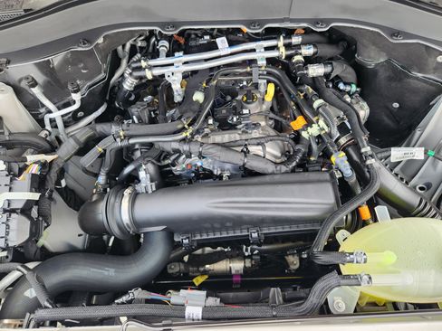New 2026 Ford Explorer Active w/ Active Comfort Package RWD image 22