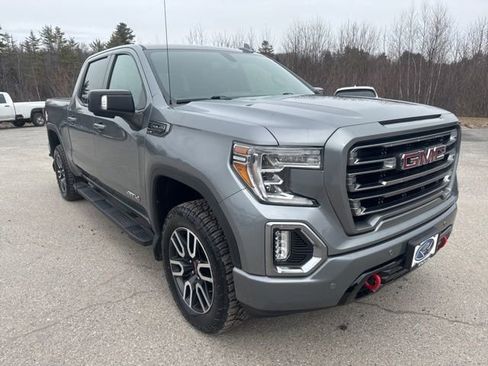 Used 2020 GMC Sierra 1500 AT4 w/ AT4 Premium Package AWD/4WD image 8