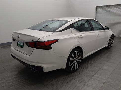 Used 2019 Nissan Altima 2.5 SR w/ SR Premium Package image 9