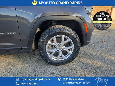 Used 2021 Jeep Grand Cherokee L Limited image 31