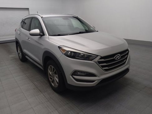 Used 2017 Hyundai Tucson SE w/ SE Popular Package 02 AWD/4WD image 13
