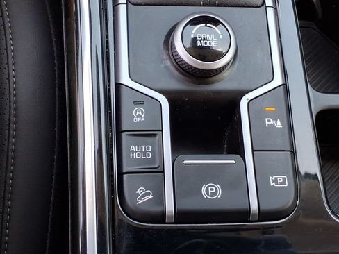 Used 2024 Kia Sorento SX FWD image 14