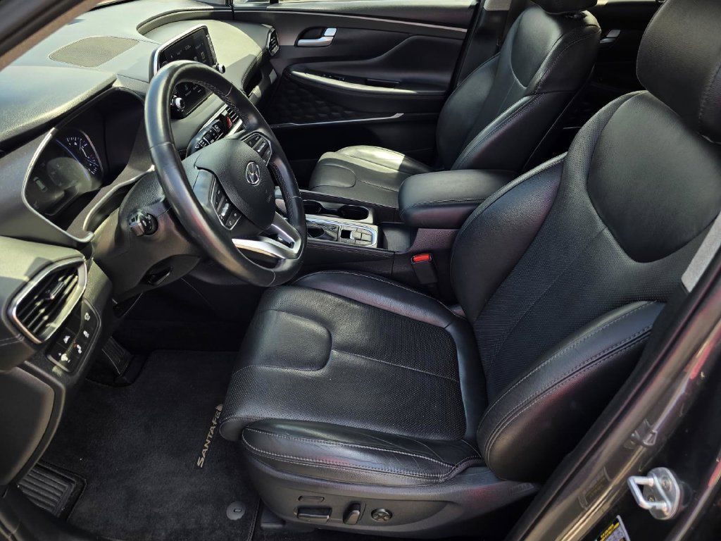 Used 2020 Hyundai Santa Fe Limited FWD image 12