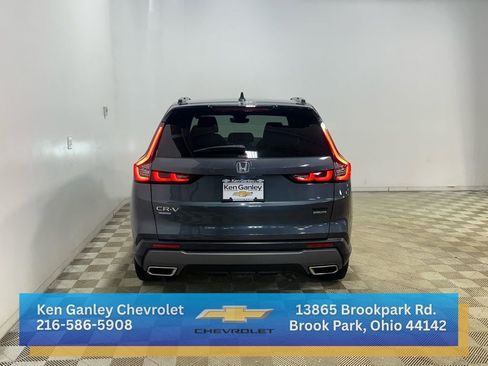 Used 2023 Honda CR-V Sport Touring image 5