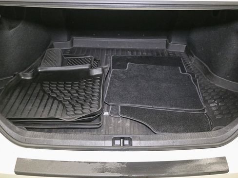 Used 2020 Toyota Camry TRD image 12