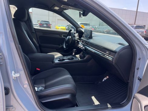 Used 2023 Honda Civic Sport image 30