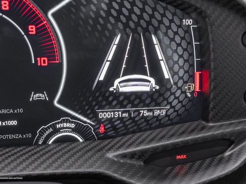 Used 2026 Lamborghini Revuelto AWD/4WD image 40
