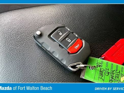 Used 2021 Jeep Wrangler Sport AWD/4WD image 31