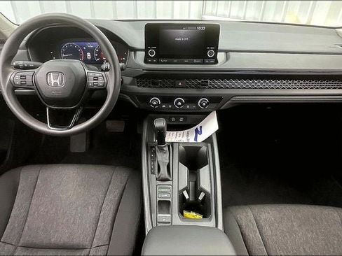 Certified 2025 Honda Accord LX image 14