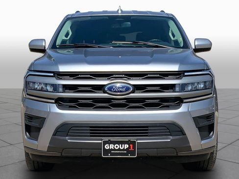 Used 2024 Ford Expedition XLT AWD/4WD image 4