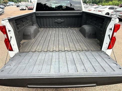 Used 2022 Chevrolet Silverado 1500 LT Trail Boss w/ Bed Protection Package AWD/4WD image 18