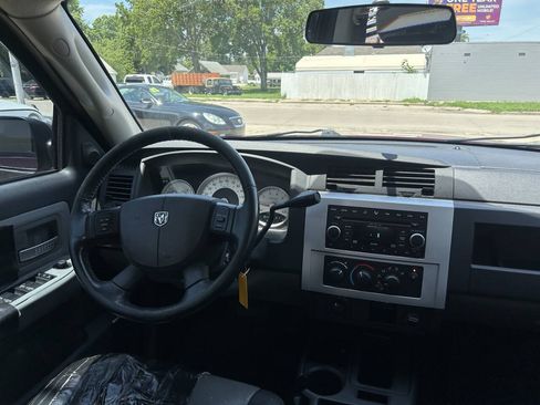 Used 2008 Dodge Dakota Laramie AWD/4WD image 17