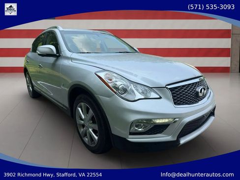 Used 2017 INFINITI QX50 2WD w/ Premium Plus Package image 3