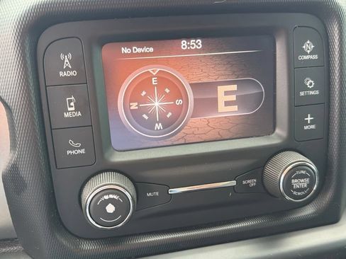 Used 2020 Jeep Gladiator Sport w/ Quick Order Package 24S AWD/4WD image 4