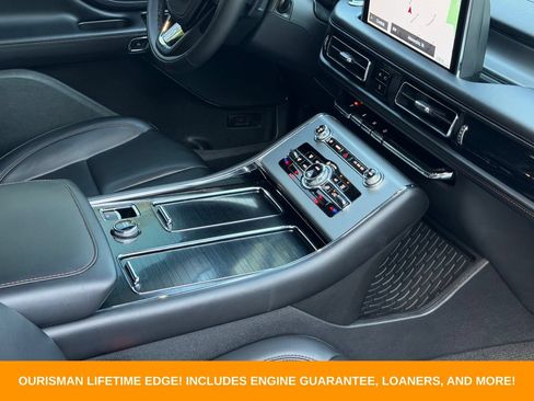 Used 2023 Lincoln Aviator AWD w/ Premium Package image 24