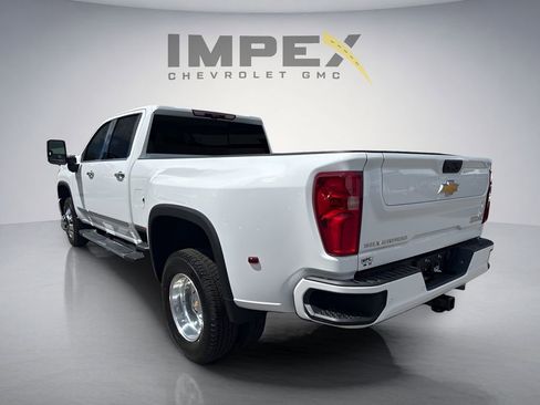 New 2026 Chevrolet Silverado 3500 High Country w/ Technology Package AWD/4WD image 3