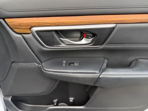 Used 2019 Honda CR-V Touring image 34