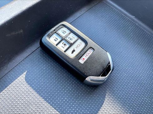 Used 2017 Honda Odyssey EX-L image 35