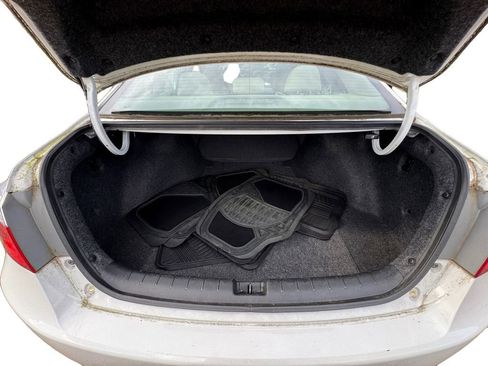 Used 2013 Honda Accord EX image 19